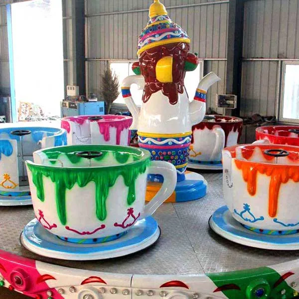 Spinning Tea Cup Ride
